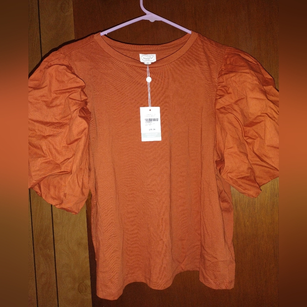 Medium shirt
